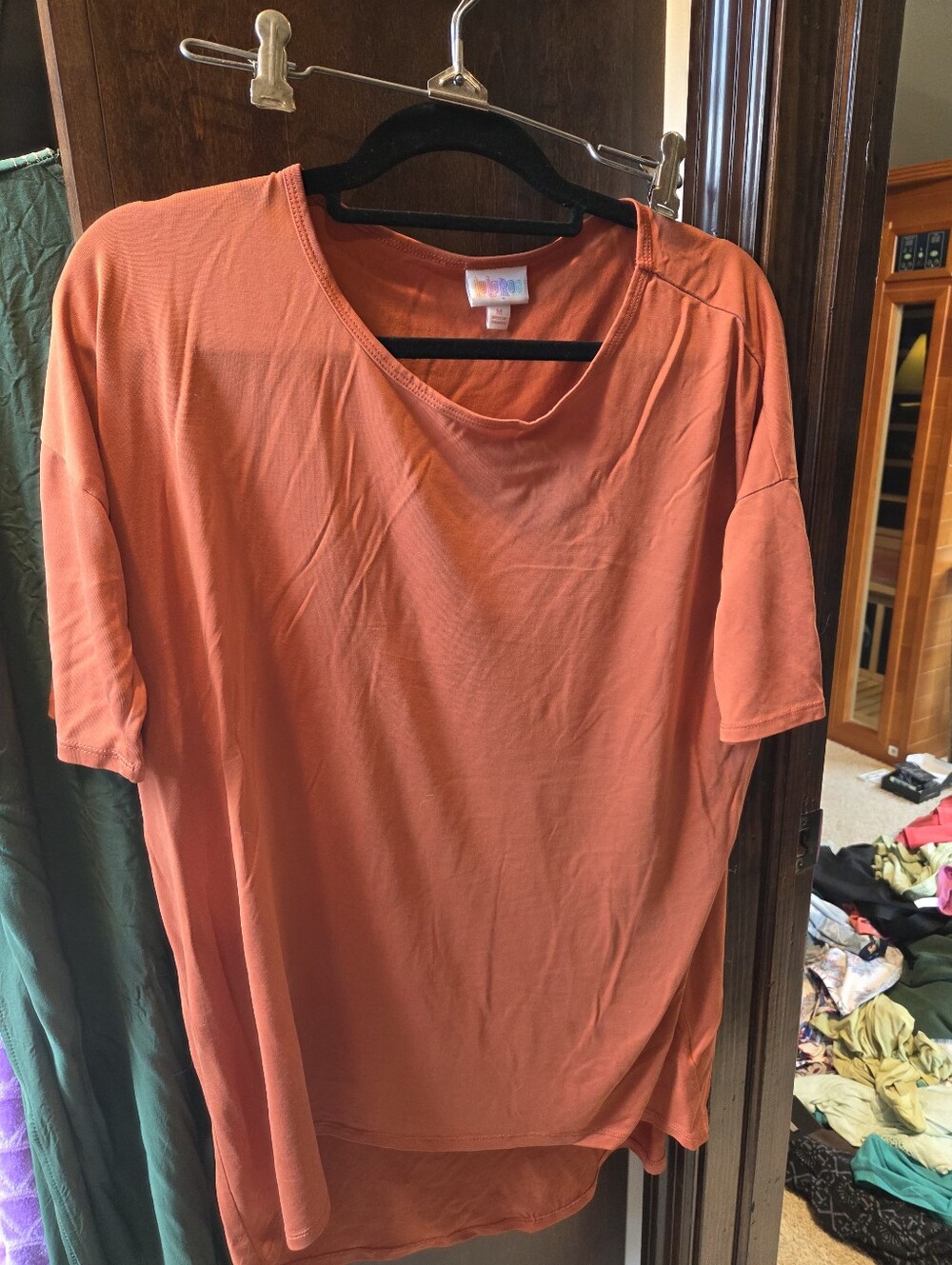 LuLaRoe M Irma Short Sleeve Tee